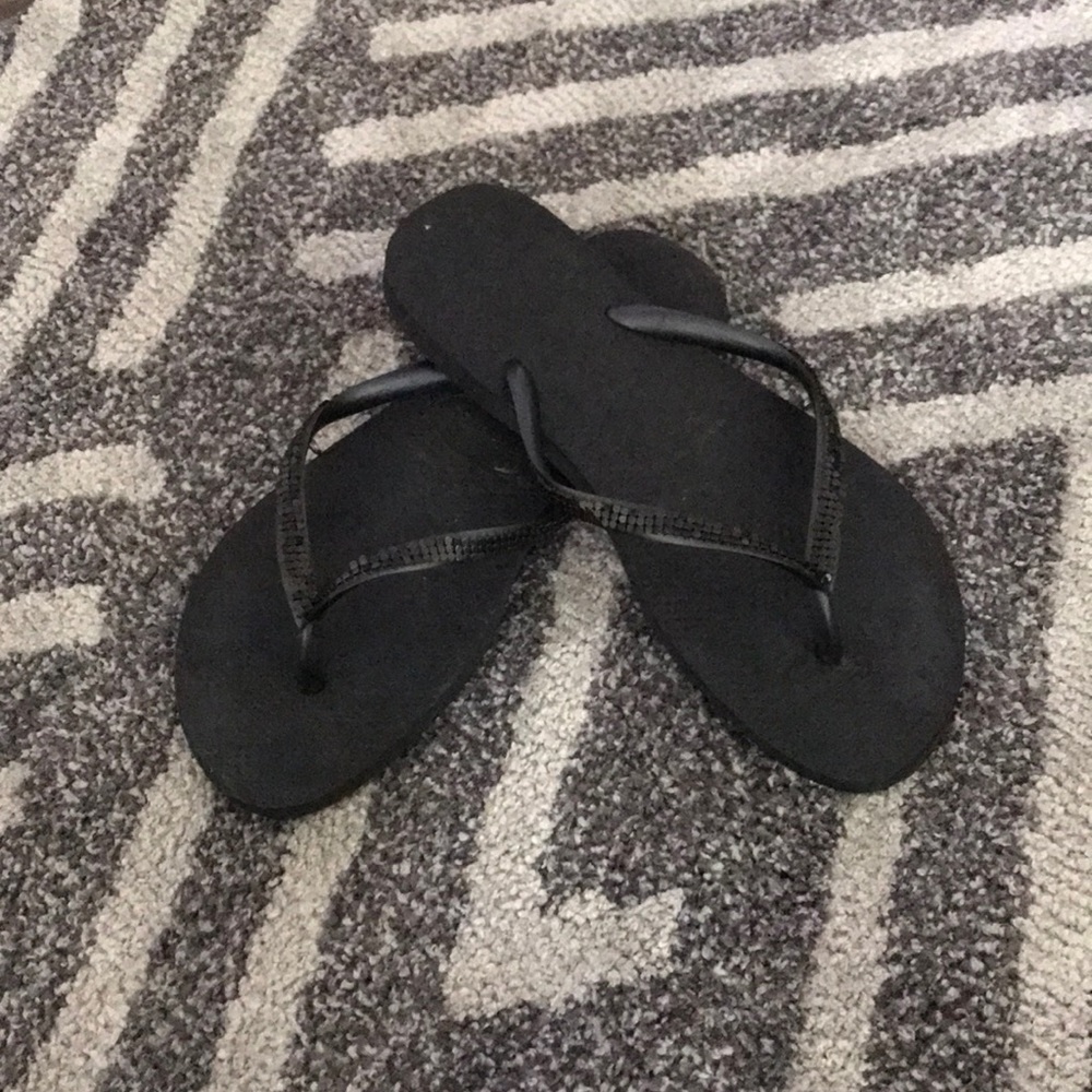 Havaianas *size 39-40 or a size 8-8.5